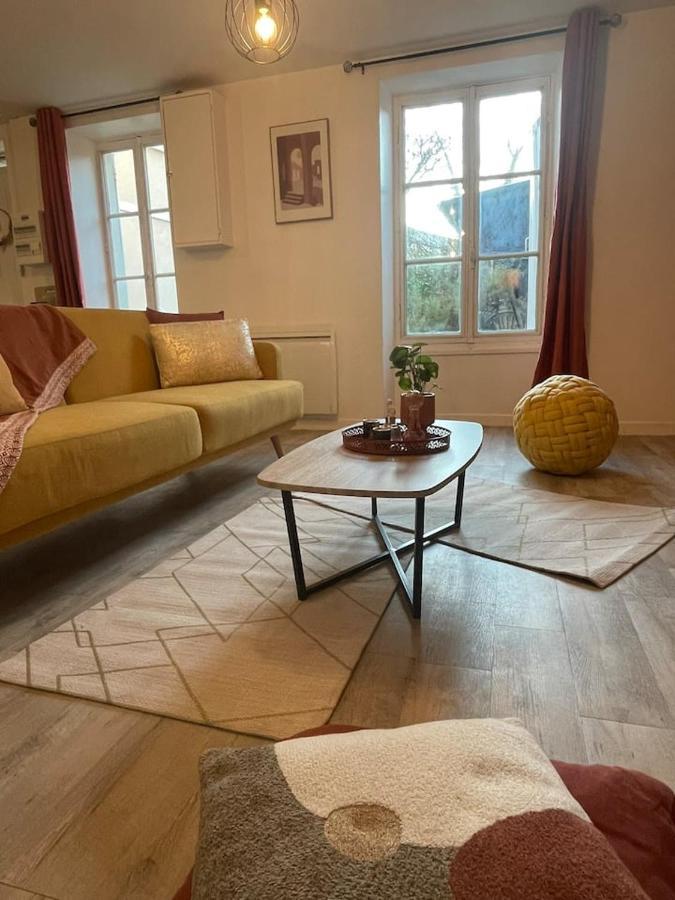 Comme Un Air De Provence A Blois Leilighet Eksteriør bilde