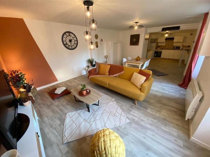 Comme Un Air De Provence A Blois Leilighet Eksteriør bilde
