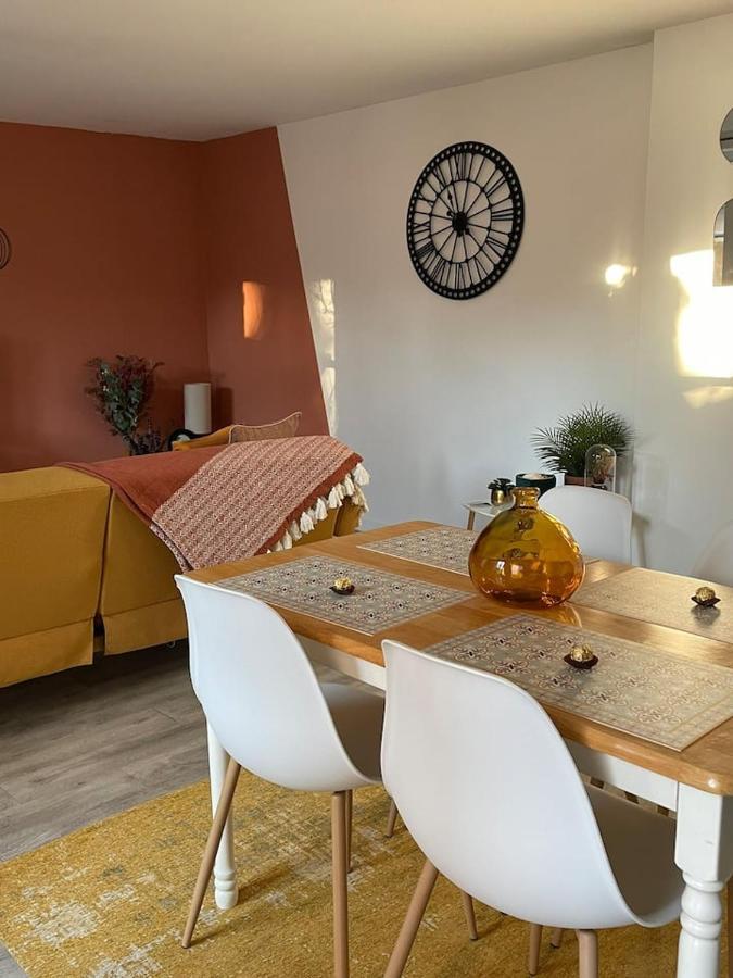 Comme Un Air De Provence A Blois Leilighet Eksteriør bilde
